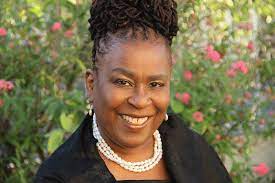 Xayamaca Luna Dr Claire